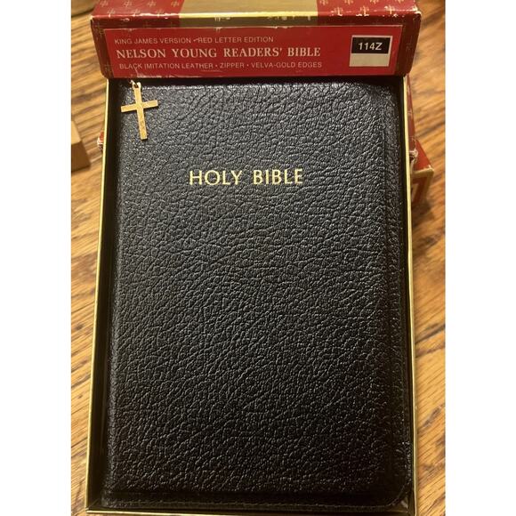 Nelson Young Reader's Bible NIB 1972 #114Z Zipper W/ Cross Black Faux Leather - Picture 2 of 12